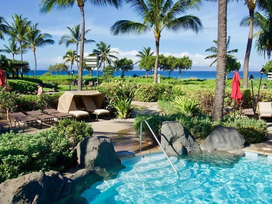 Ocean View One Bedroom At Honua Kai!! 公寓