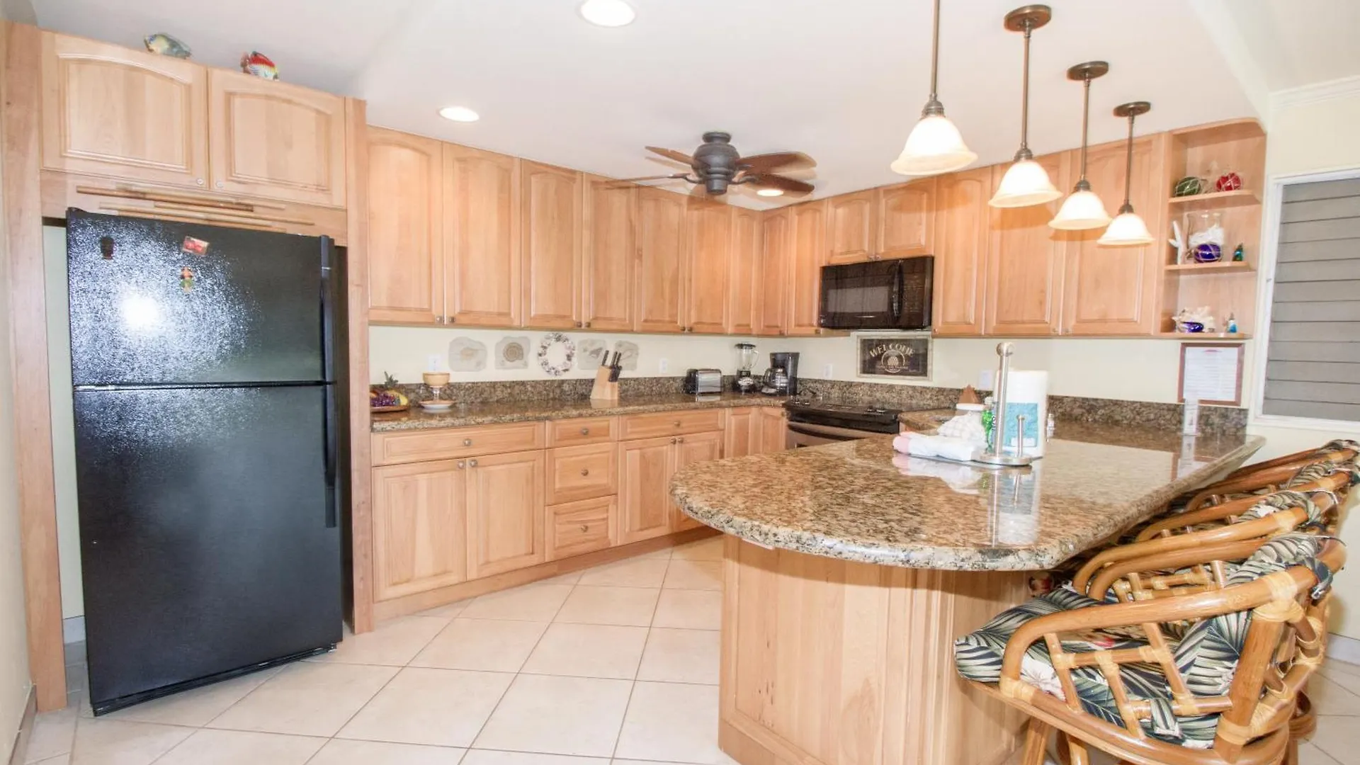 Ground Floor, Seconds To Beach! Ks B1b - Sullivan * Kahana