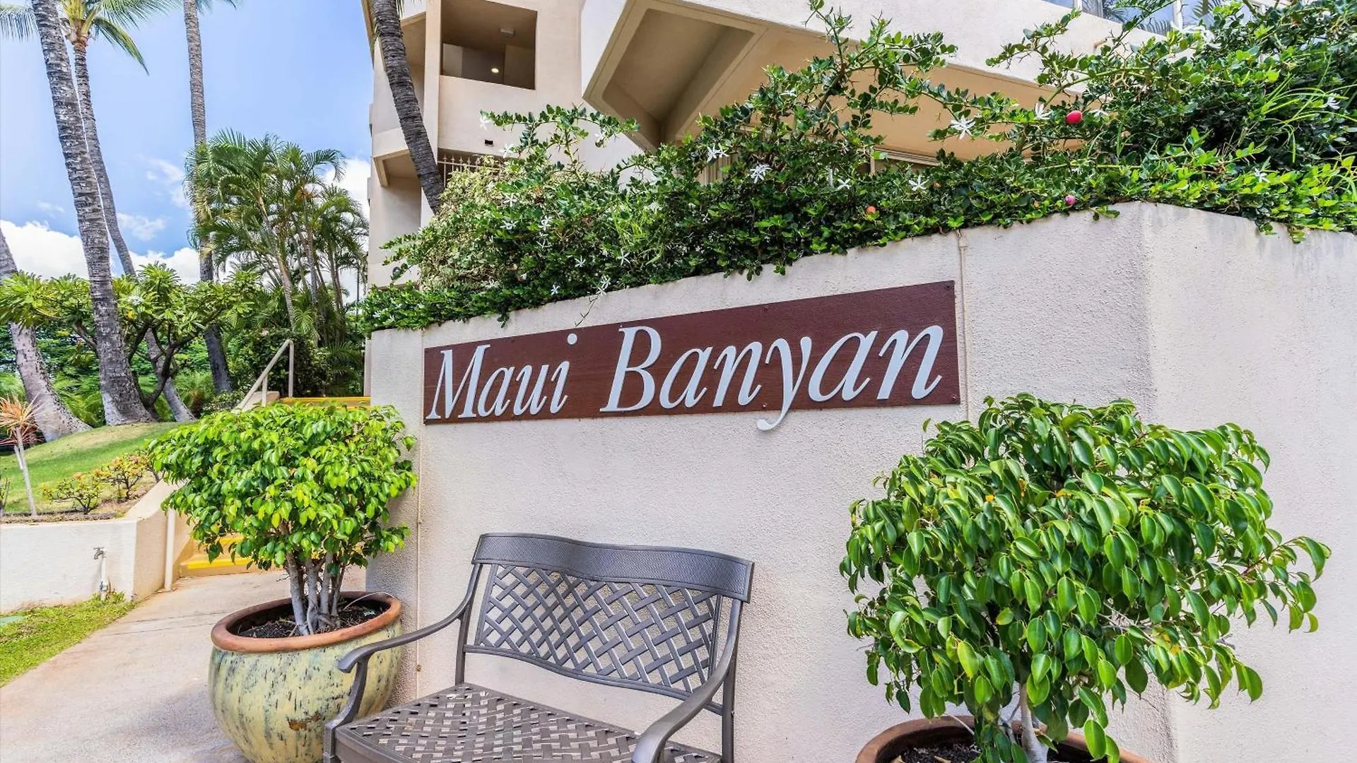 Maui Banyan Tatil Evi *