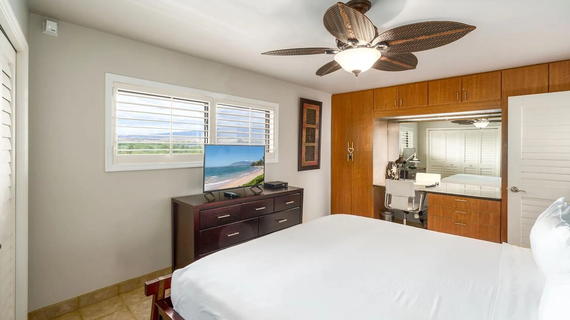 606 - Direct Ocean Front, Ac! Holiday home *