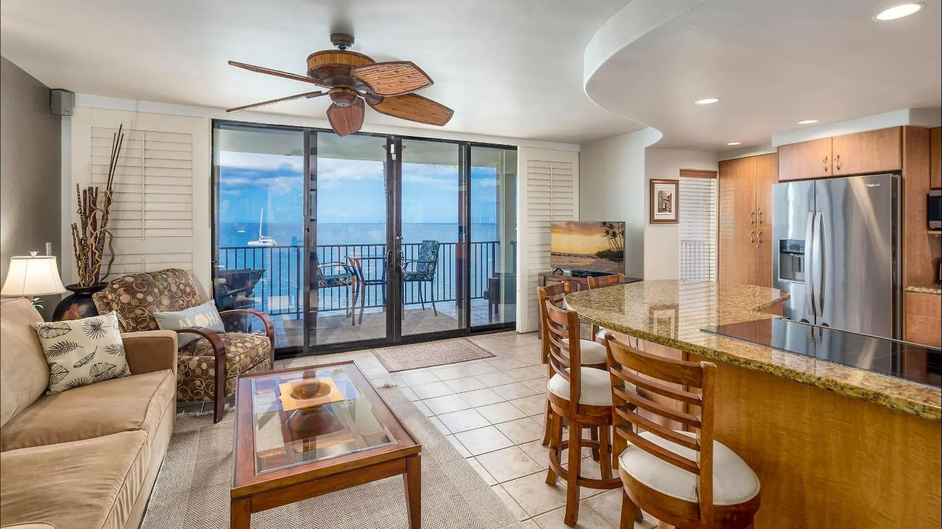 606 - Direct Ocean Front, Ac! Holiday home *