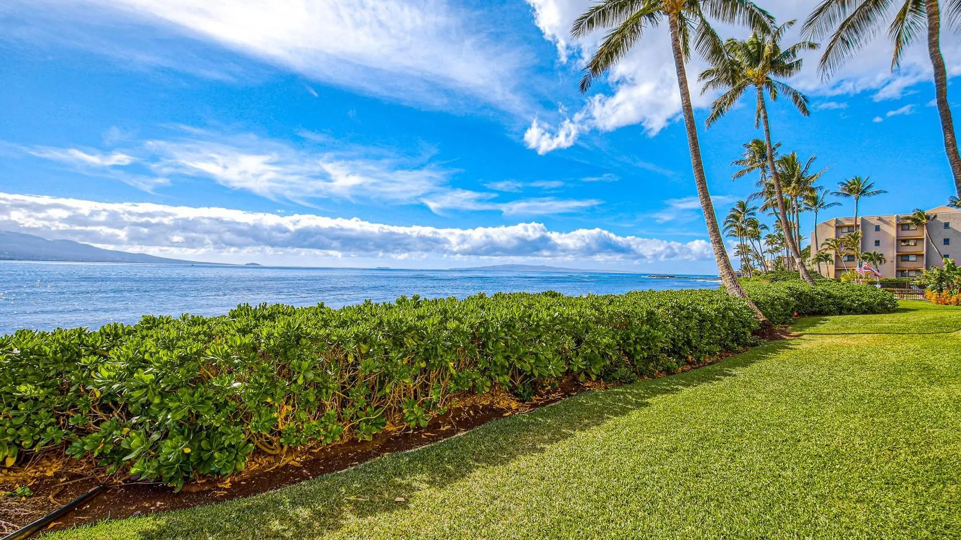 Nyaraló Island Sands Maalaea