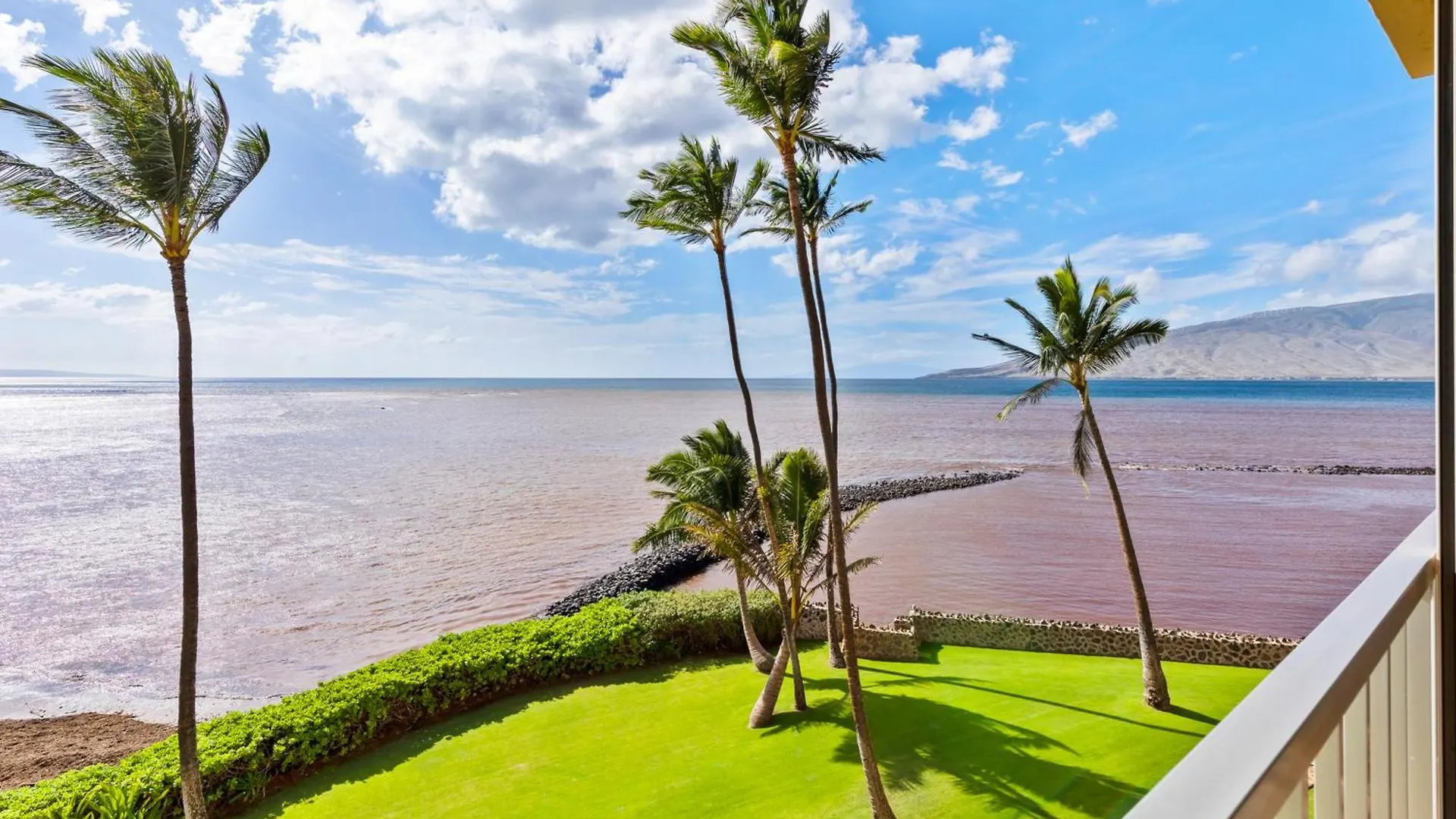 Menehune Shores