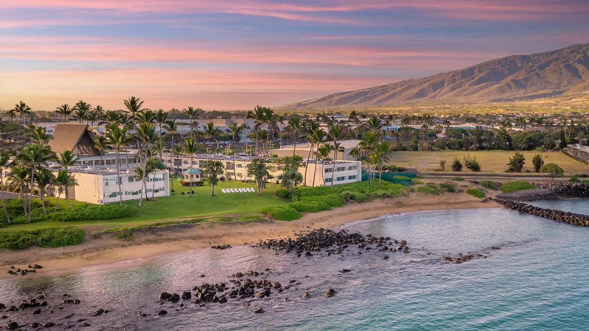 Hotel Maui 3*