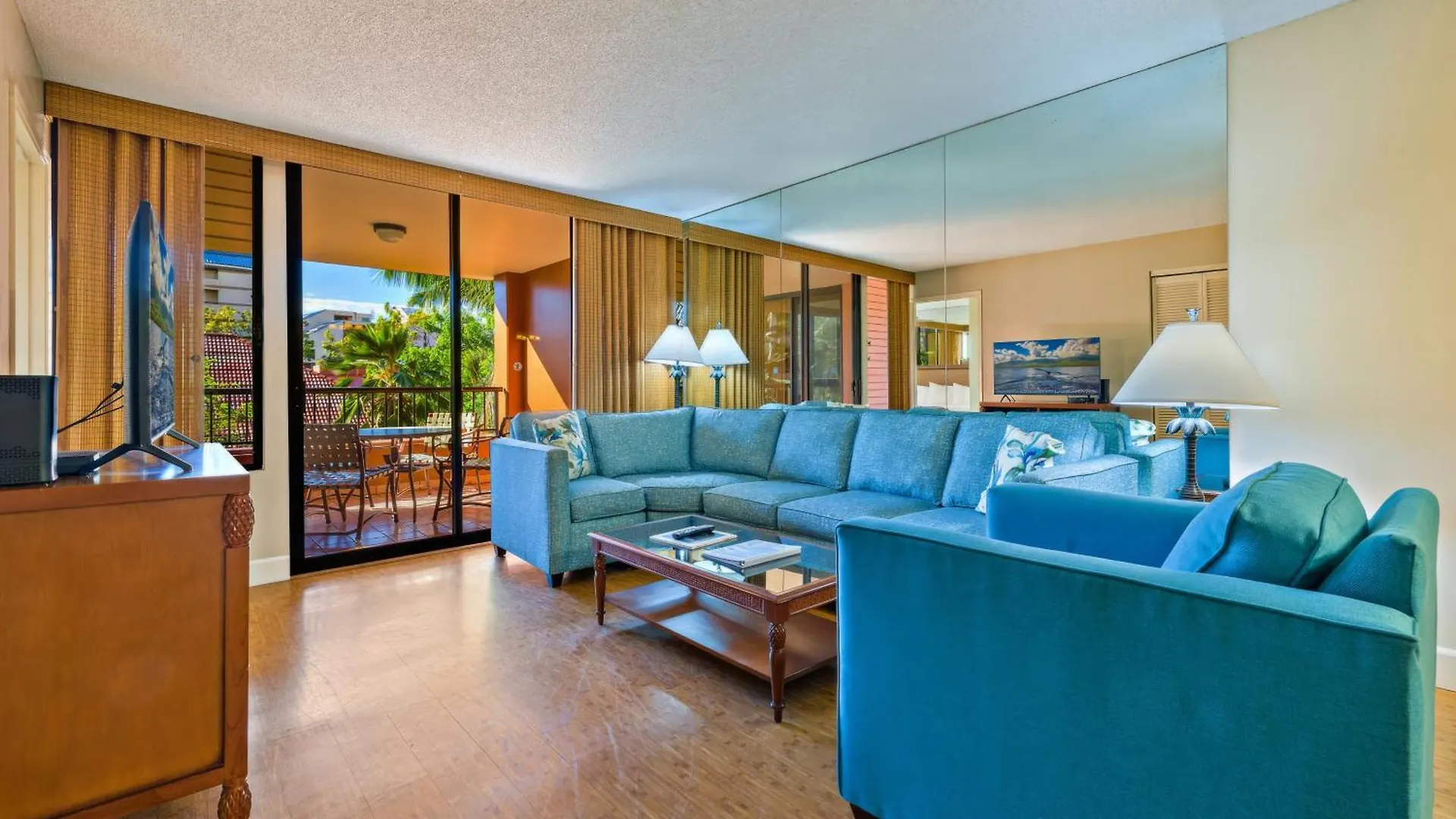 Resort Kahana Falls 3*