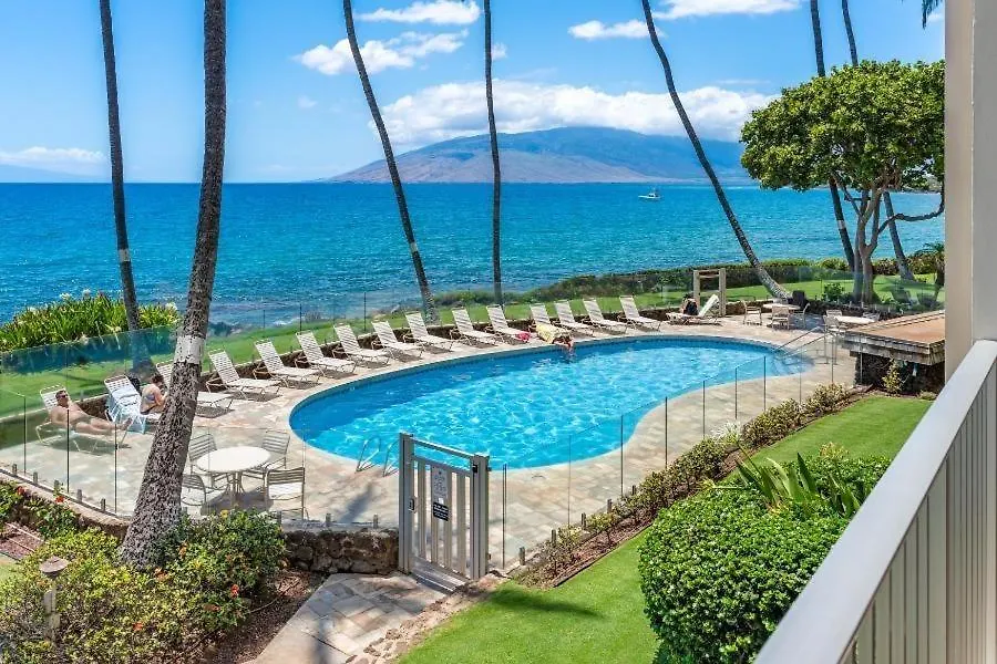 Royal Mauian, #218 *