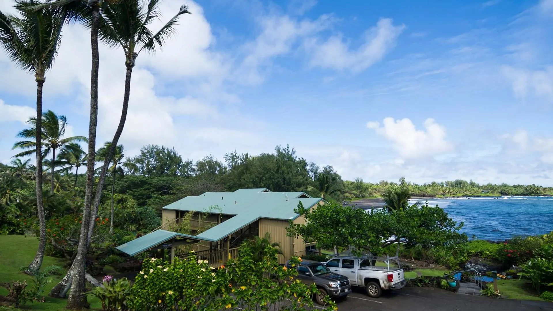 Kai Maui - #105 Kaihalulu * Hana
