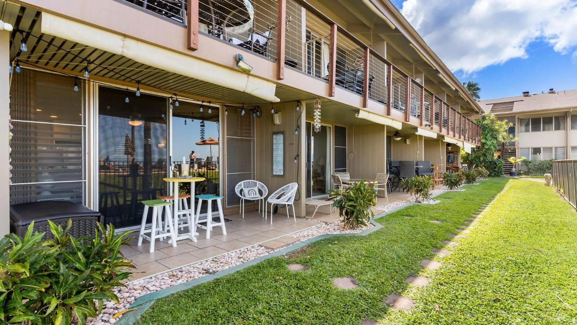 Modern Oceanfront Hale Kai 1bed