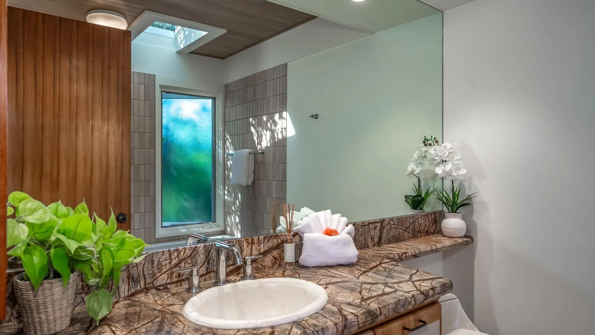 Luxury Oceanview Point Next To Four Seasons