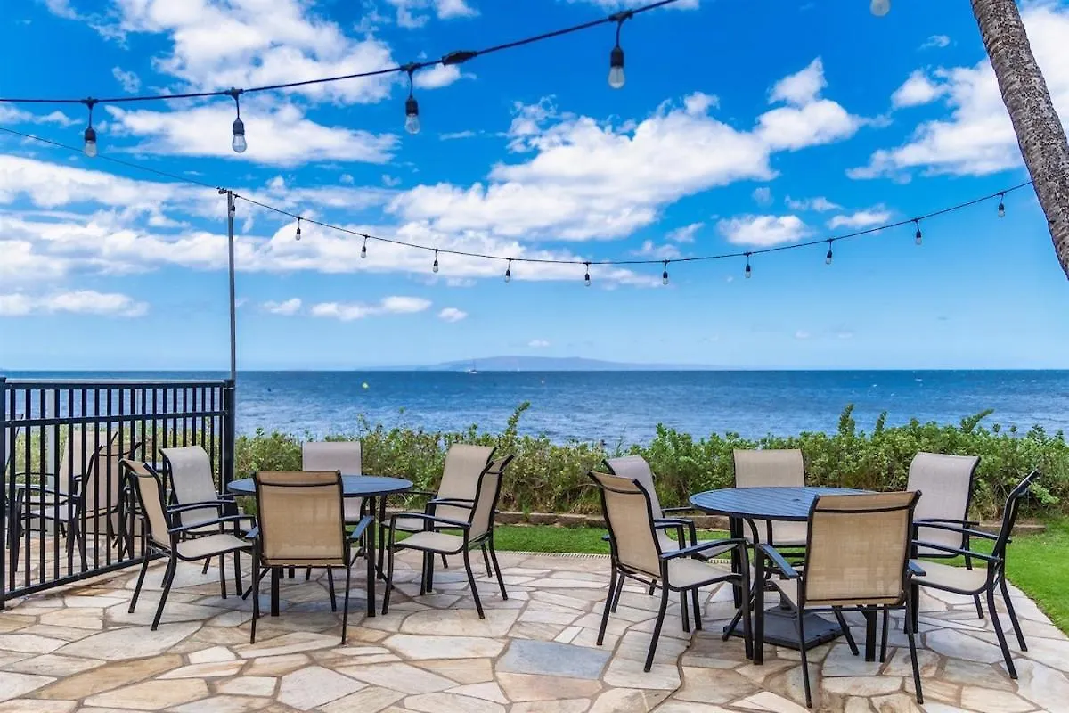 Beachfront Condo—3 Bedrooms—fully Renovated