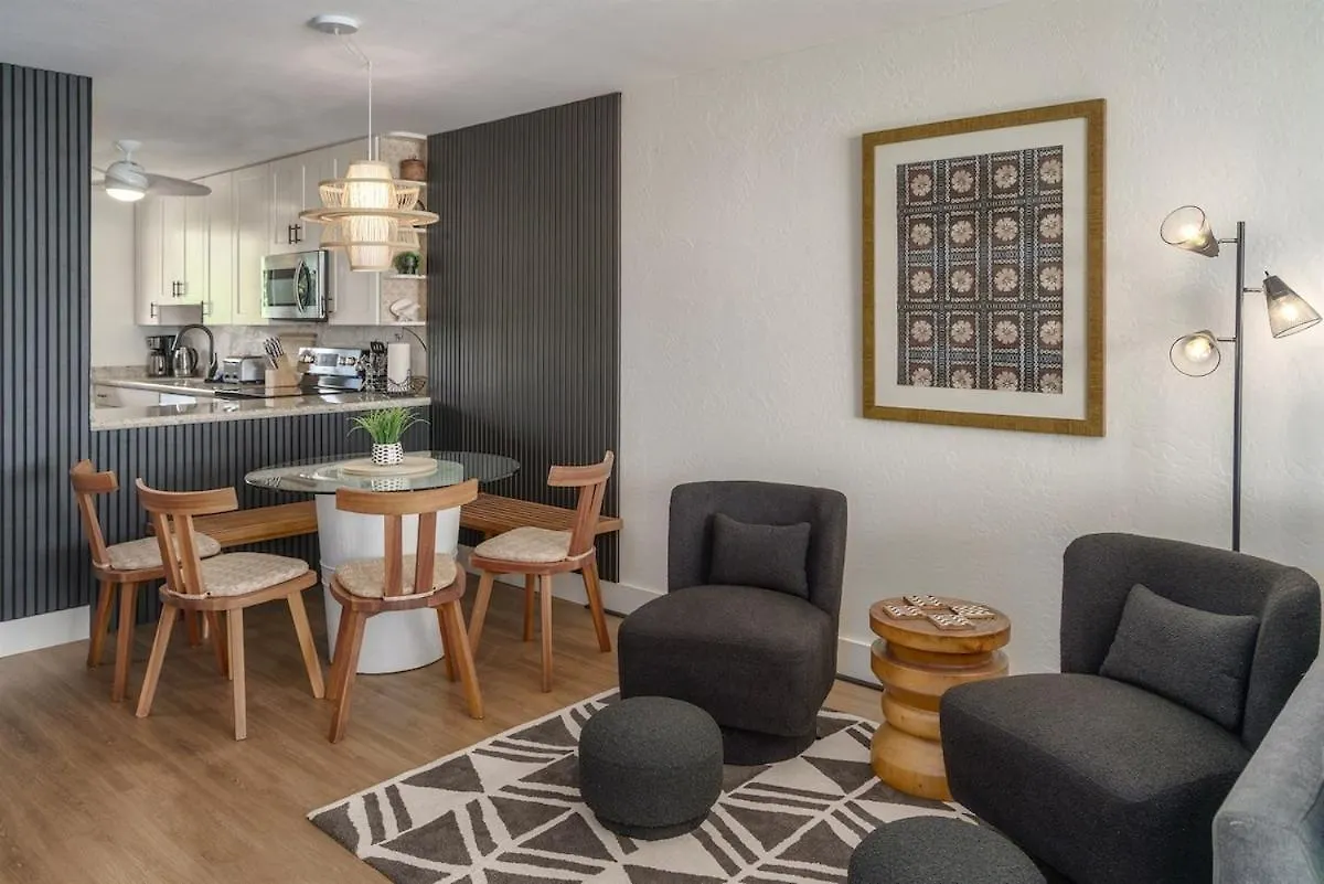 Tatil Evi Chic Condo— Renovated & Refurnished 2023 / 2024
