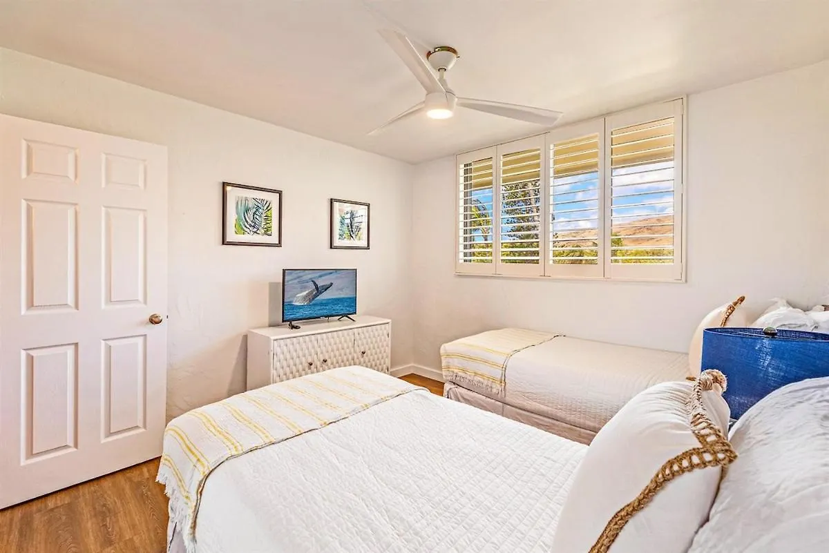Kanai A Nalu 408 — Floor Oceanfront * Wailuku