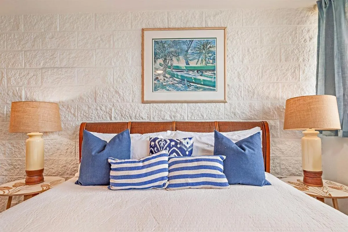 Kanai A Nalu 408 — Floor Oceanfront *