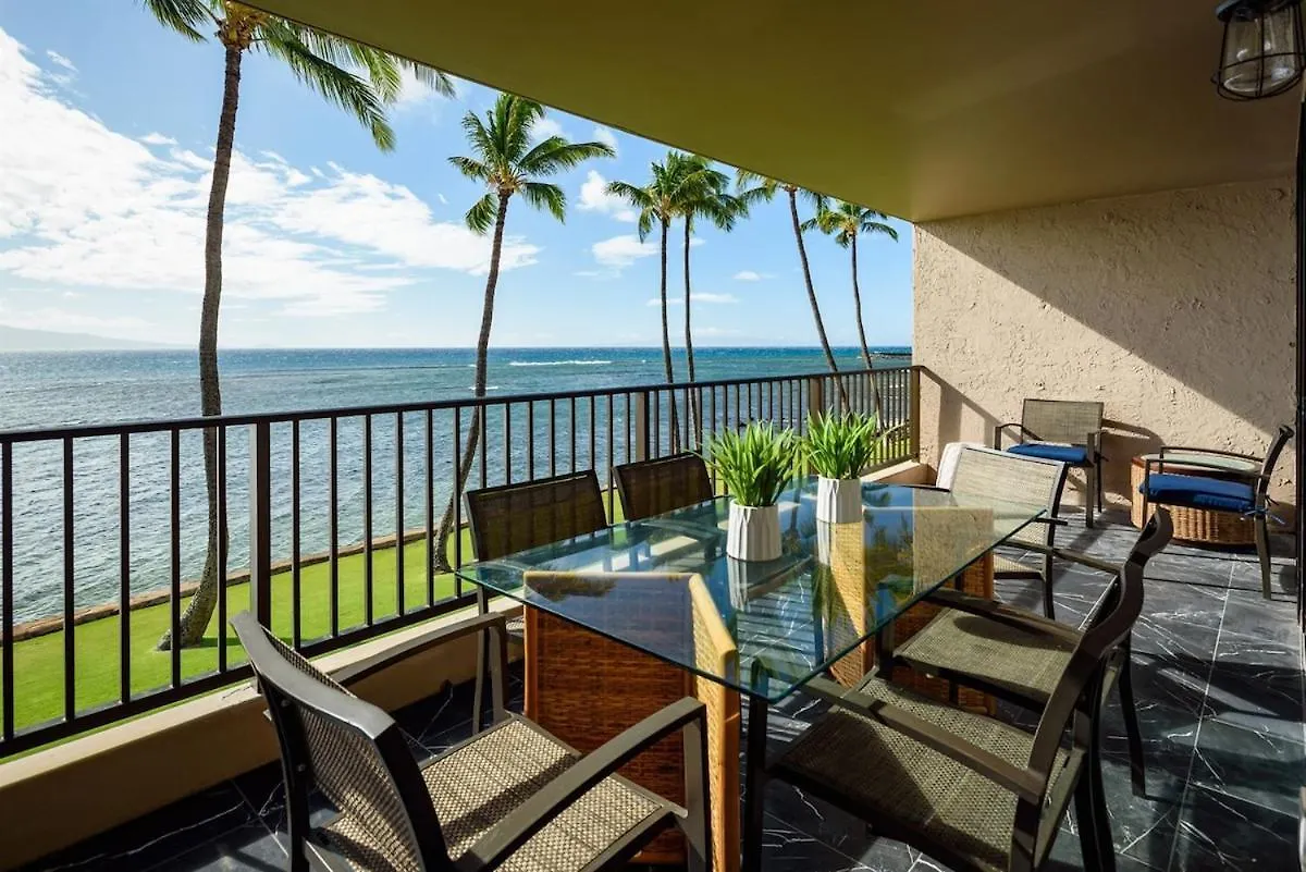 Spacious Luxury Oceanfront W/ Huge Views *