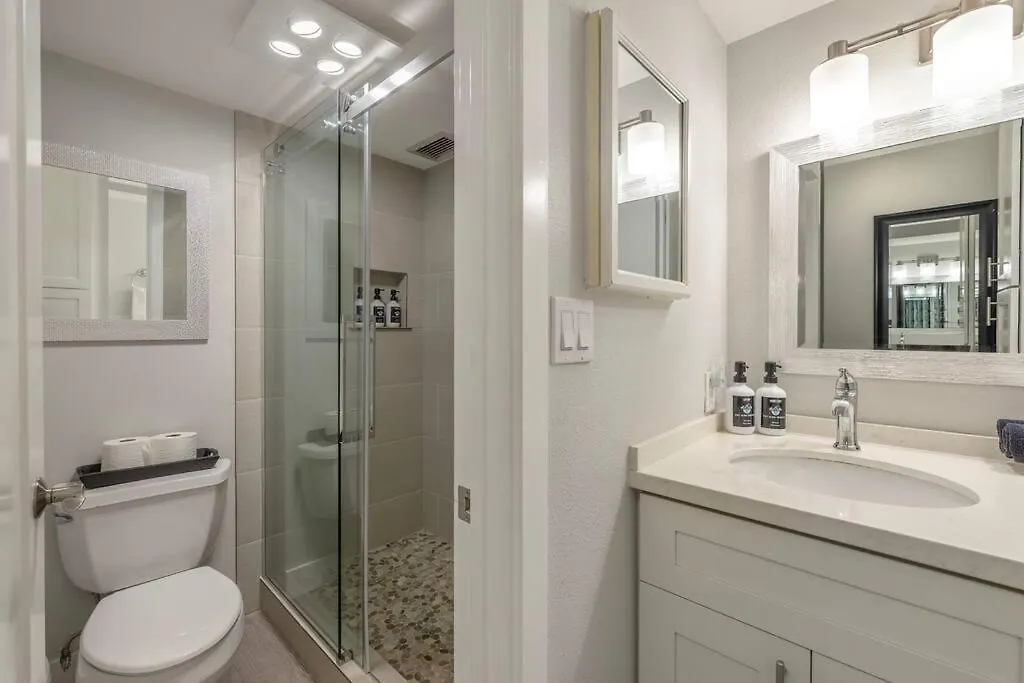 Kihei Akahi C103-remodeled Ground Floor Kihei Condo, Walk To * Wailea (Maui)