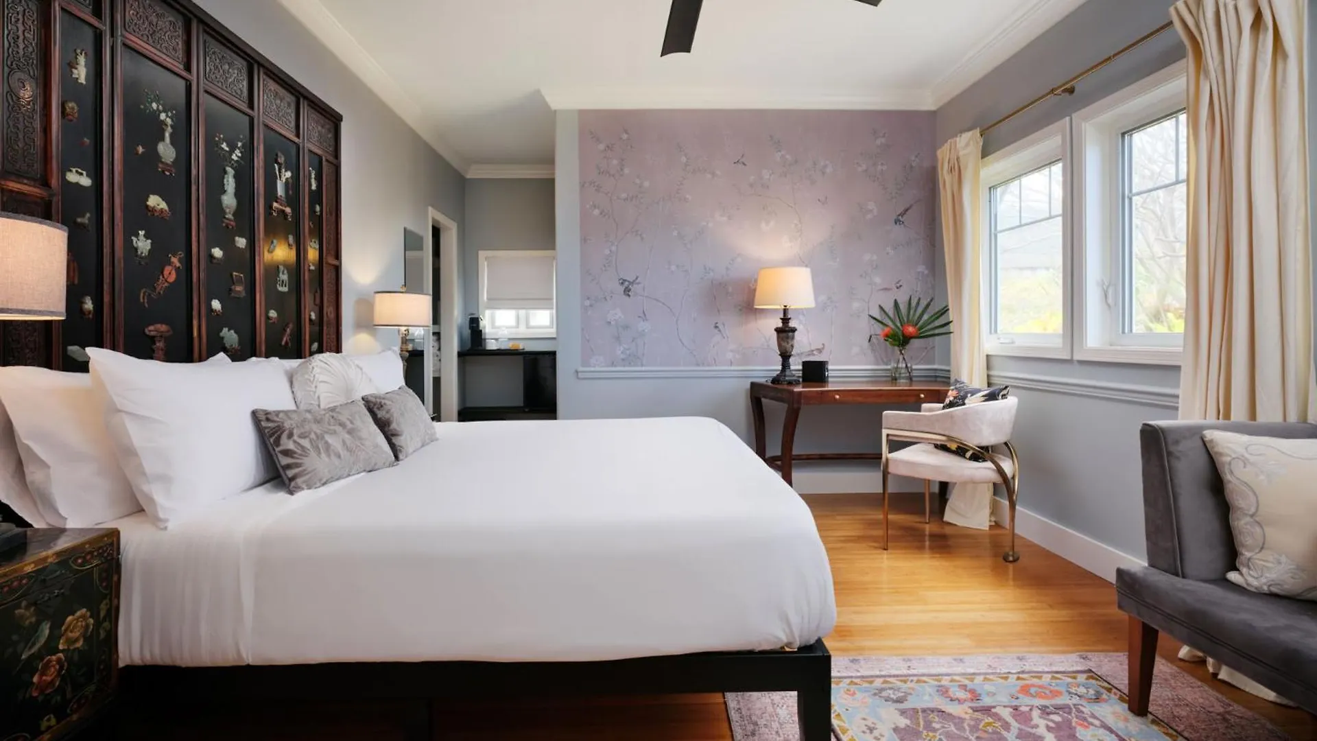 The Historic Maui 3* Wailuku