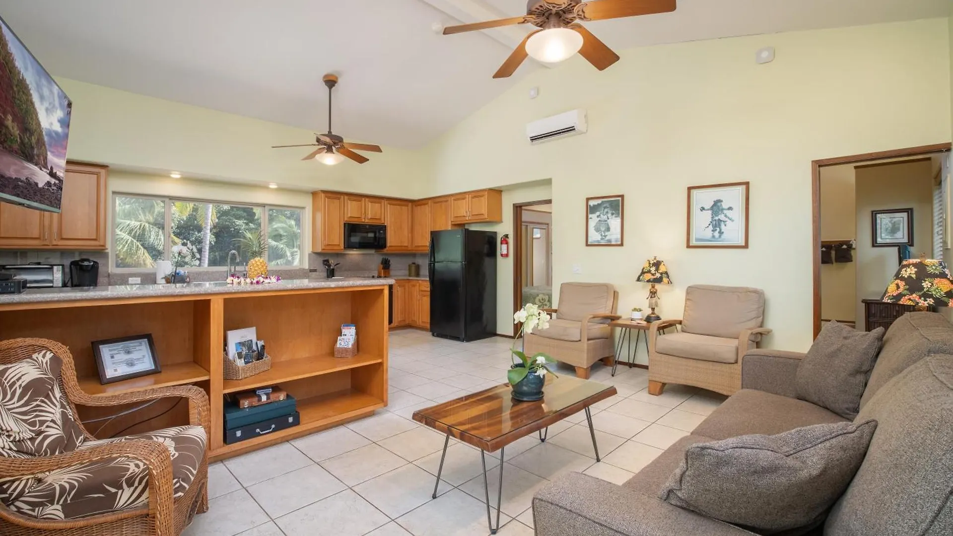 Apartment Aloha Aku Ohana - Spacious Garden View Oasis