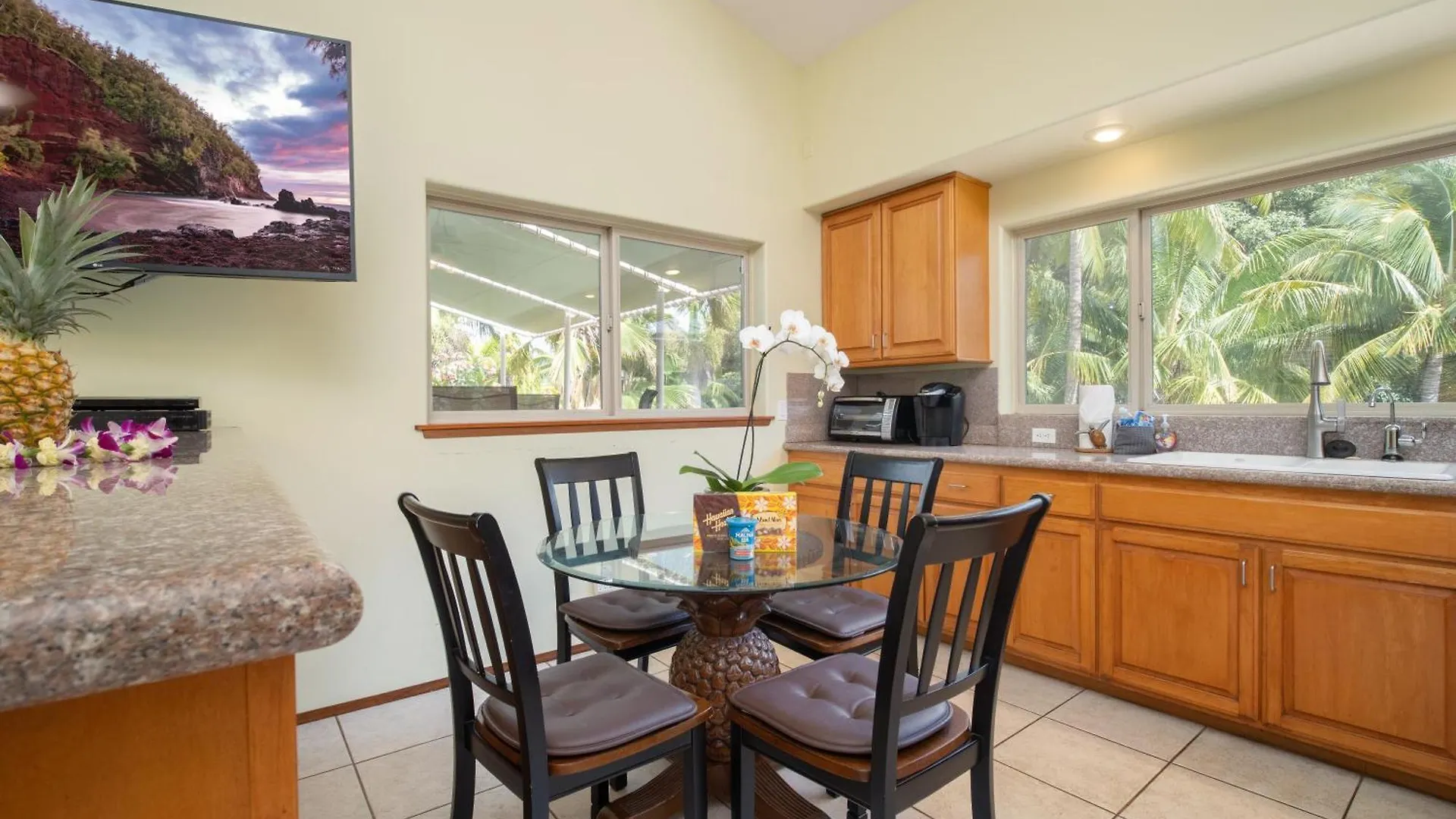 Aloha Aku Ohana - Spacious Garden View Oasis Kihei