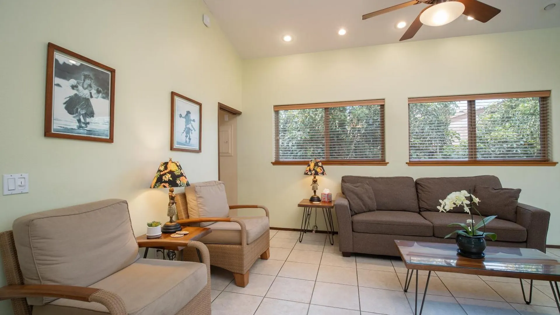 Aloha Aku Ohana - Spacious Garden View Oasis Apartment *
