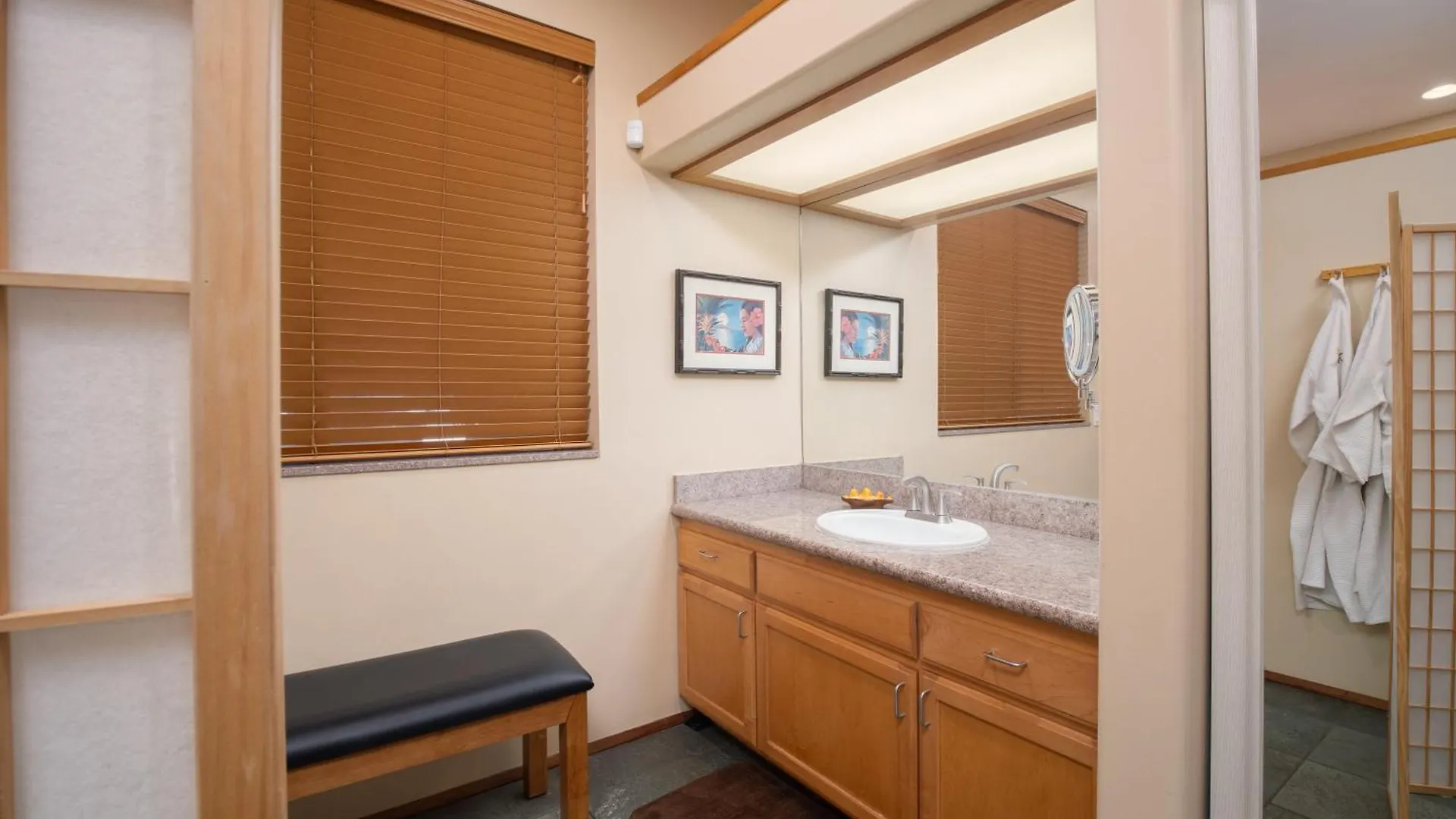 Aloha Aku Bamboo - Discover Beachfront Serenity * Kihei