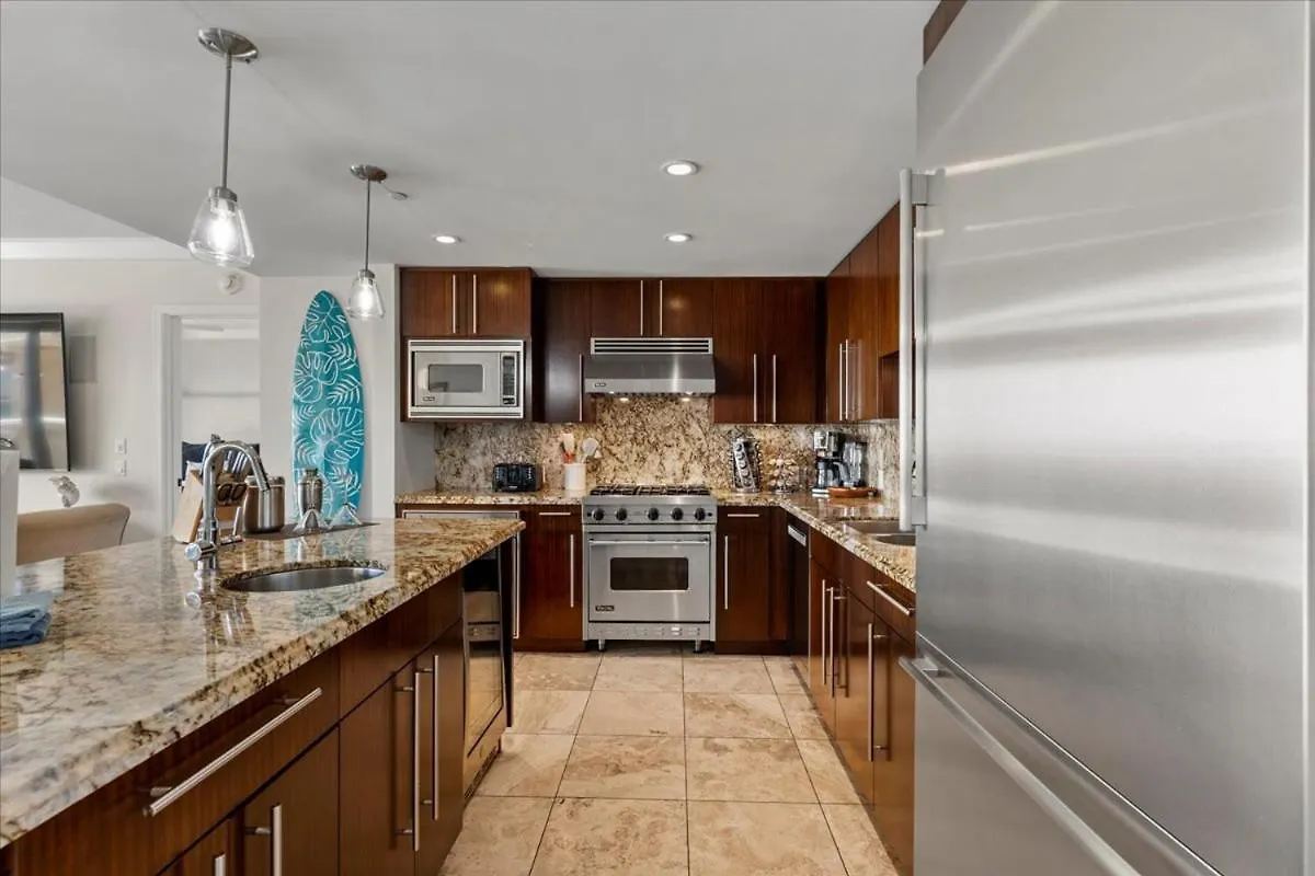 Honua Kai Hokulani 825 Lahaina