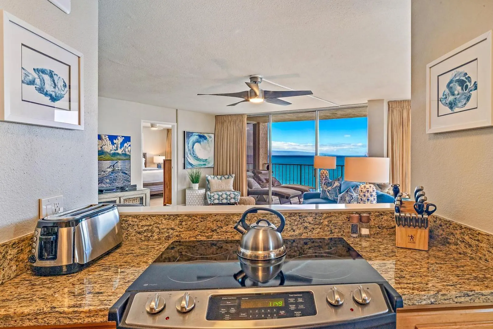 Royal 1010 Kahana