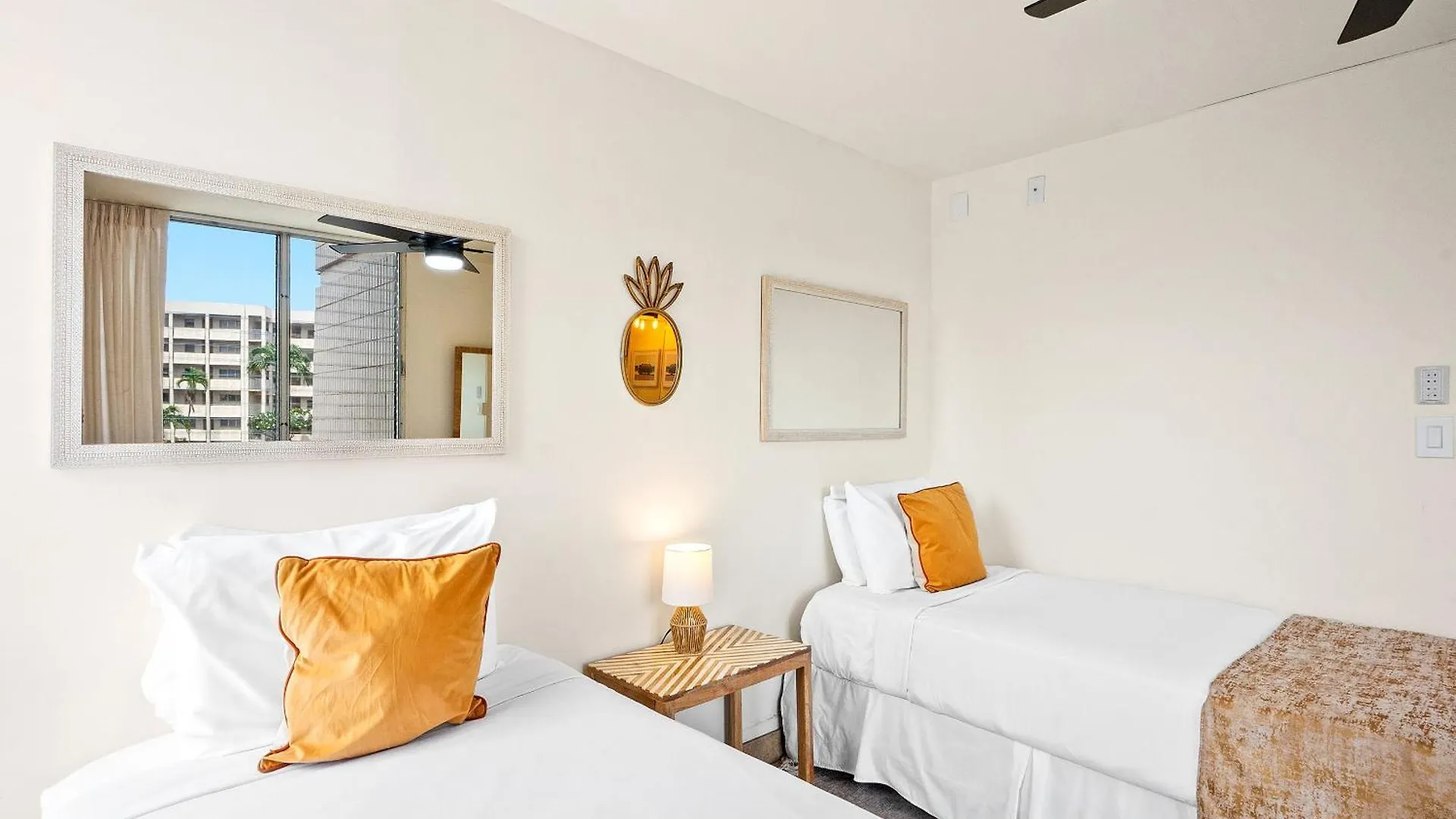 Kamaole Nalu 301 - Stunning Ocean Views, Renovated