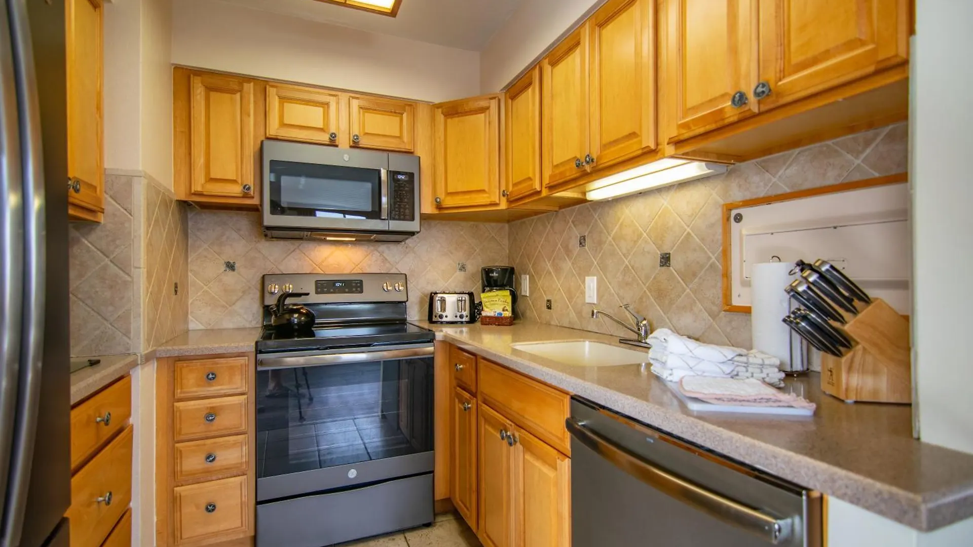Royal Maui By Outrigger - Select Your Unit *