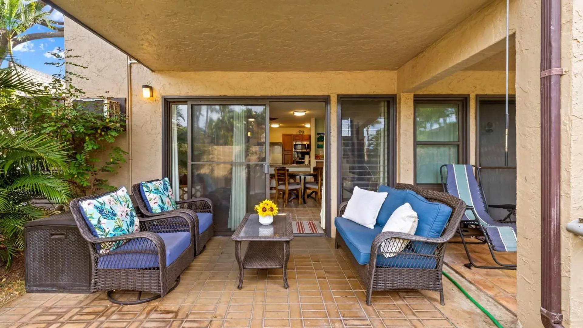 בית נופש Charming Tropical Gardens 2-bed - New