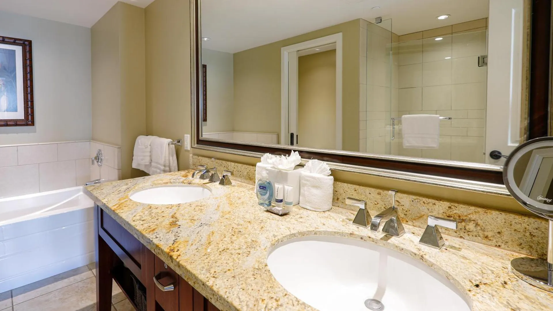 Konea 505: 2 Bed/2 Bath, Ocean & Sunset Views Apartment *