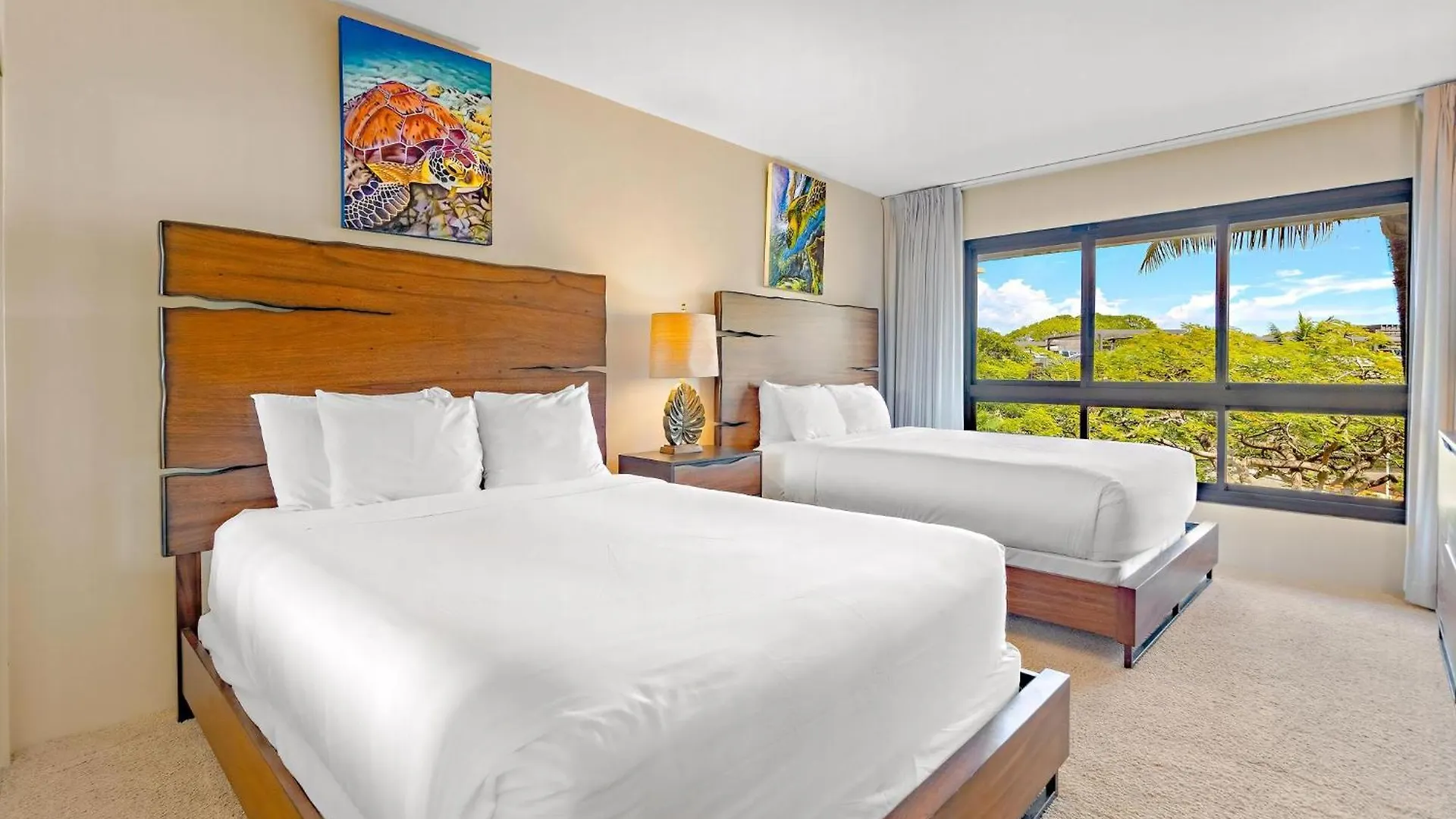 The Kaanapali Alii By Maui Lahaina