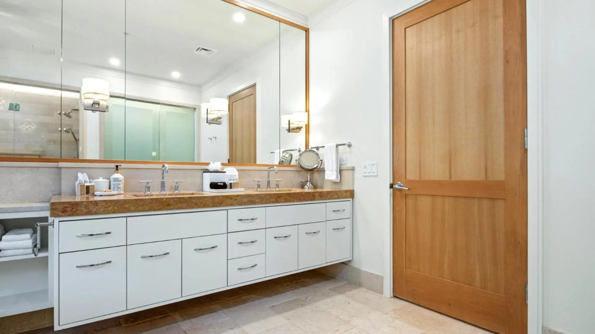 Kbm Free Car Hale Ohana At Montage Bay Sleeps 14 Includes Daily Housekeeping * Kapalua
