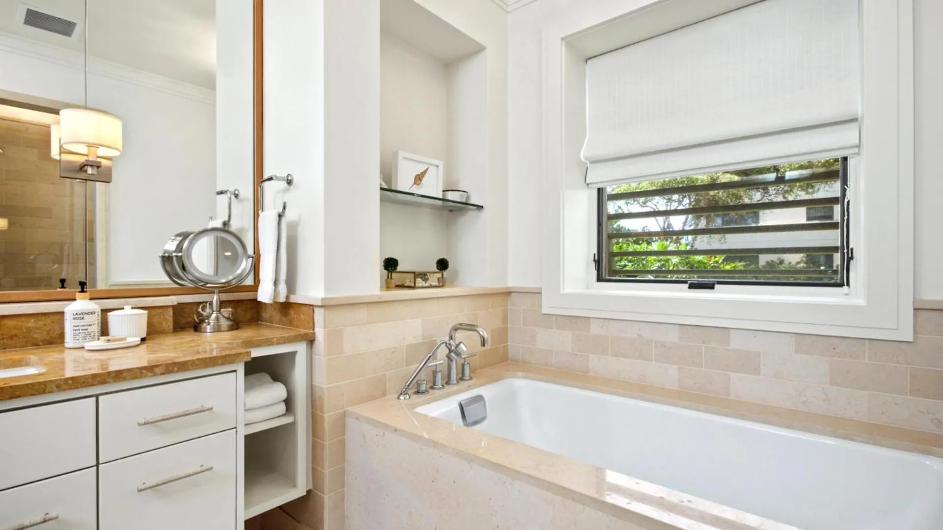 Kbm Free Car Hale Ohana At Montage Bay Sleeps 14 Includes Daily Housekeeping Kapalua