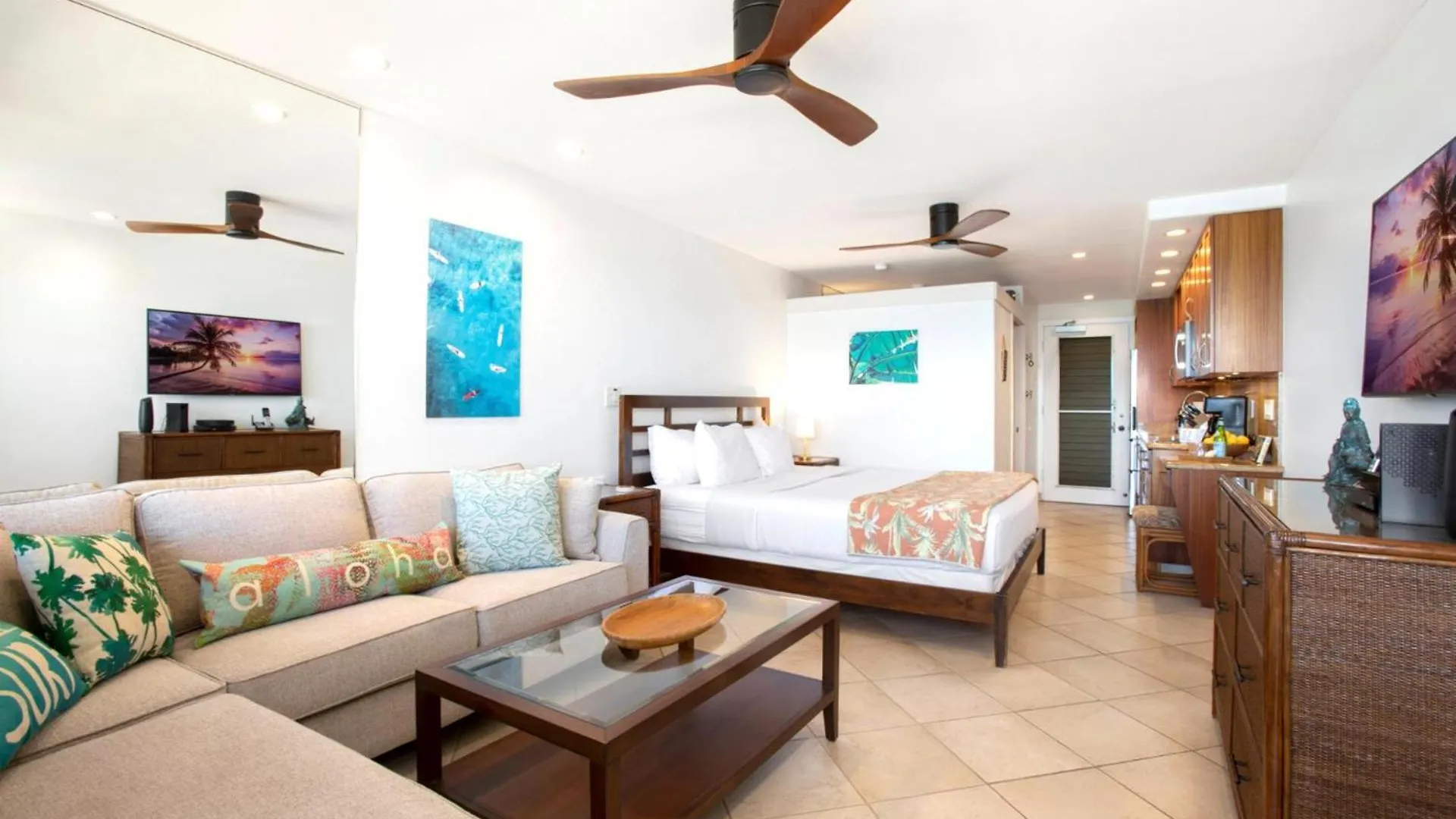 Kbm Resorts: Oceanfront Napili Bay With Turtle Views * Kahana