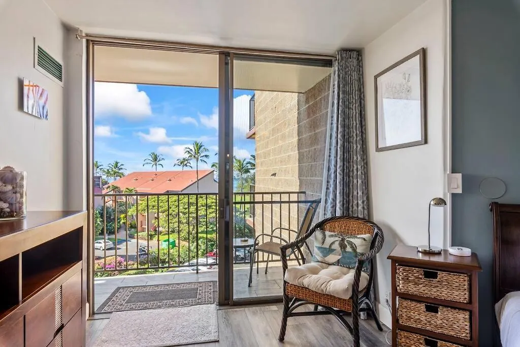 Kauhale Makai 523- Remodeled Oceanview Condo, Steps To * Kihei