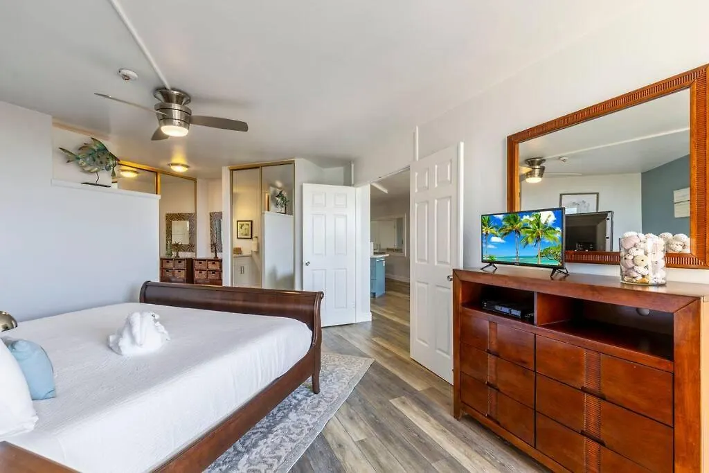 Kauhale Makai 523- Remodeled Oceanview Condo, Steps To * Kihei