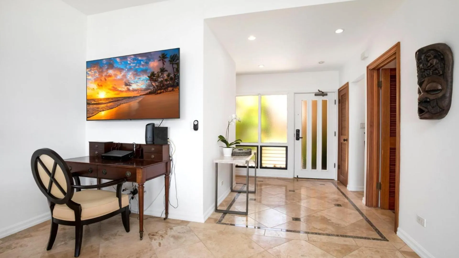 Kbm Free Car Krv-2912 Spacious Luxury With Sweeping Ocean Golf And Mountain Views