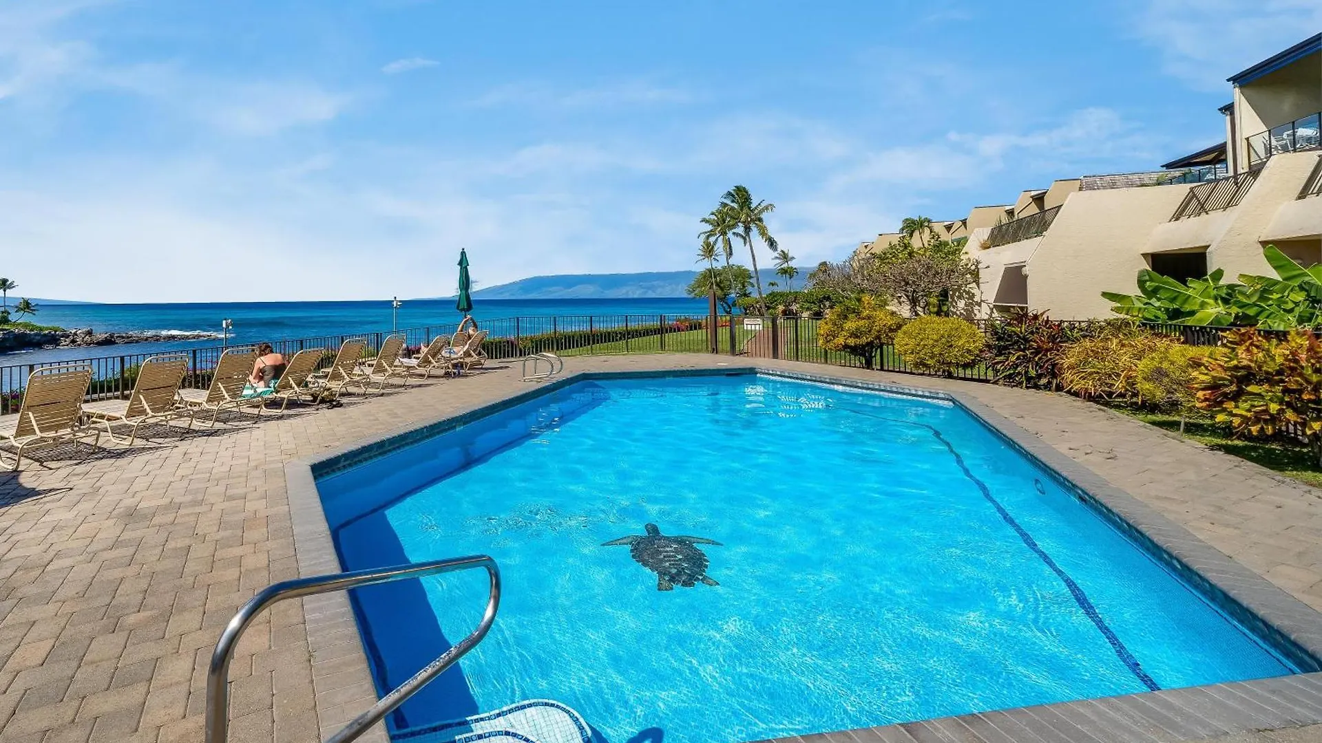 Holiday home Napili Point A9 *