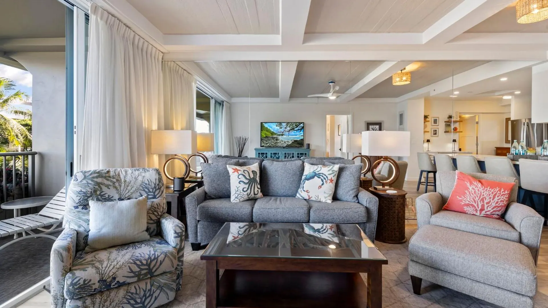 Whaler 508- Fully Remodeled Whaler Condo, Stunning Kaanapali Black Rock View Апартаменты *