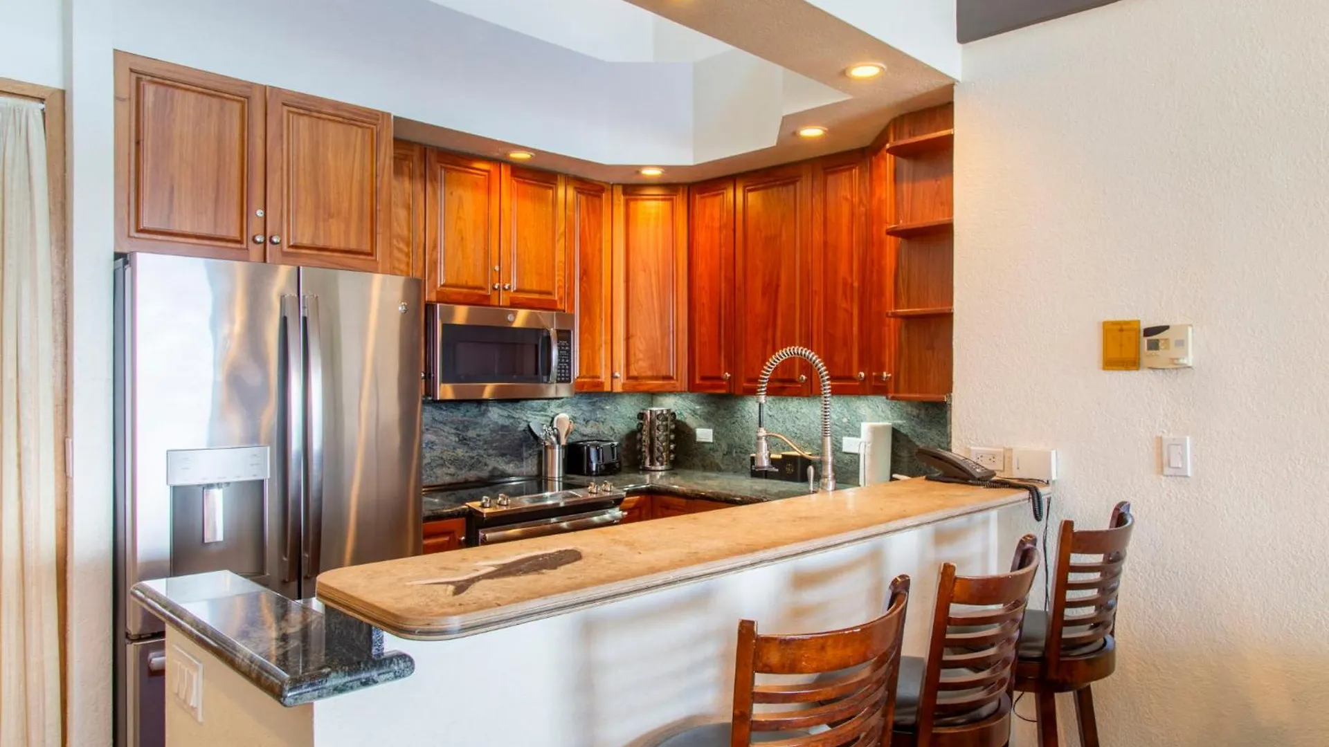 Διαμέρισμα Penthouse Sweeping Ocean Views
