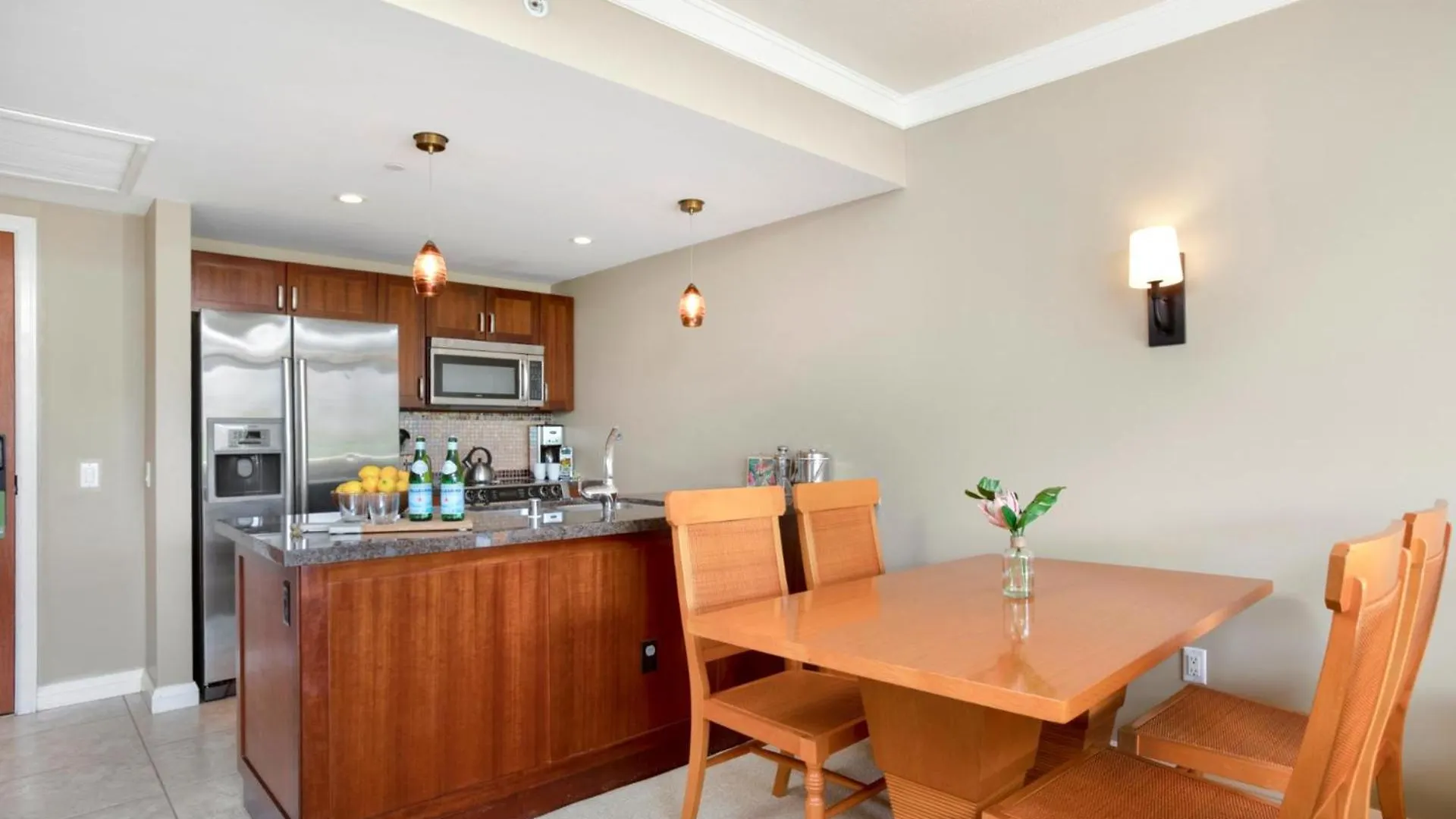 Apartment Kbm Free Car Honua Kai Hokulani Hkh-832 Gorgeous Mountain Views Kaanapali