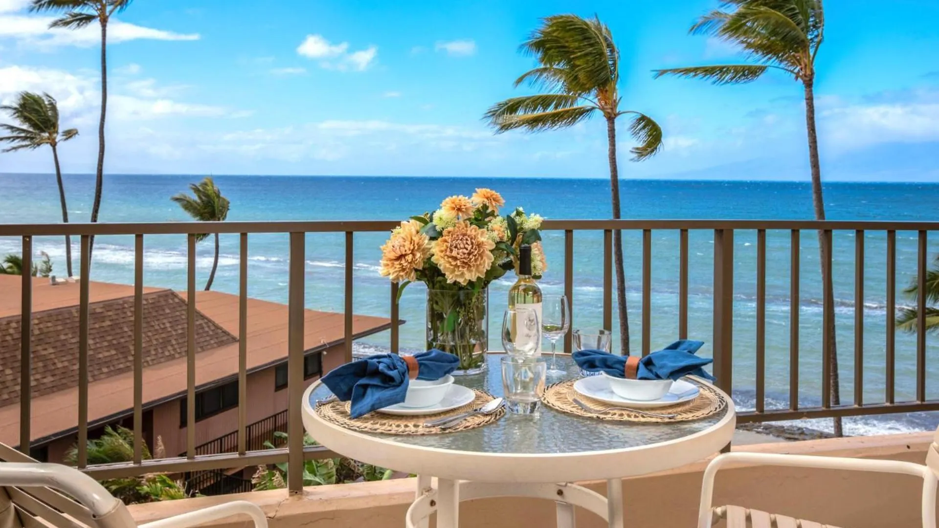 Kbm Free Car Paki Maui Pm-409 Stunning Ocean Front Penthouse Apartment