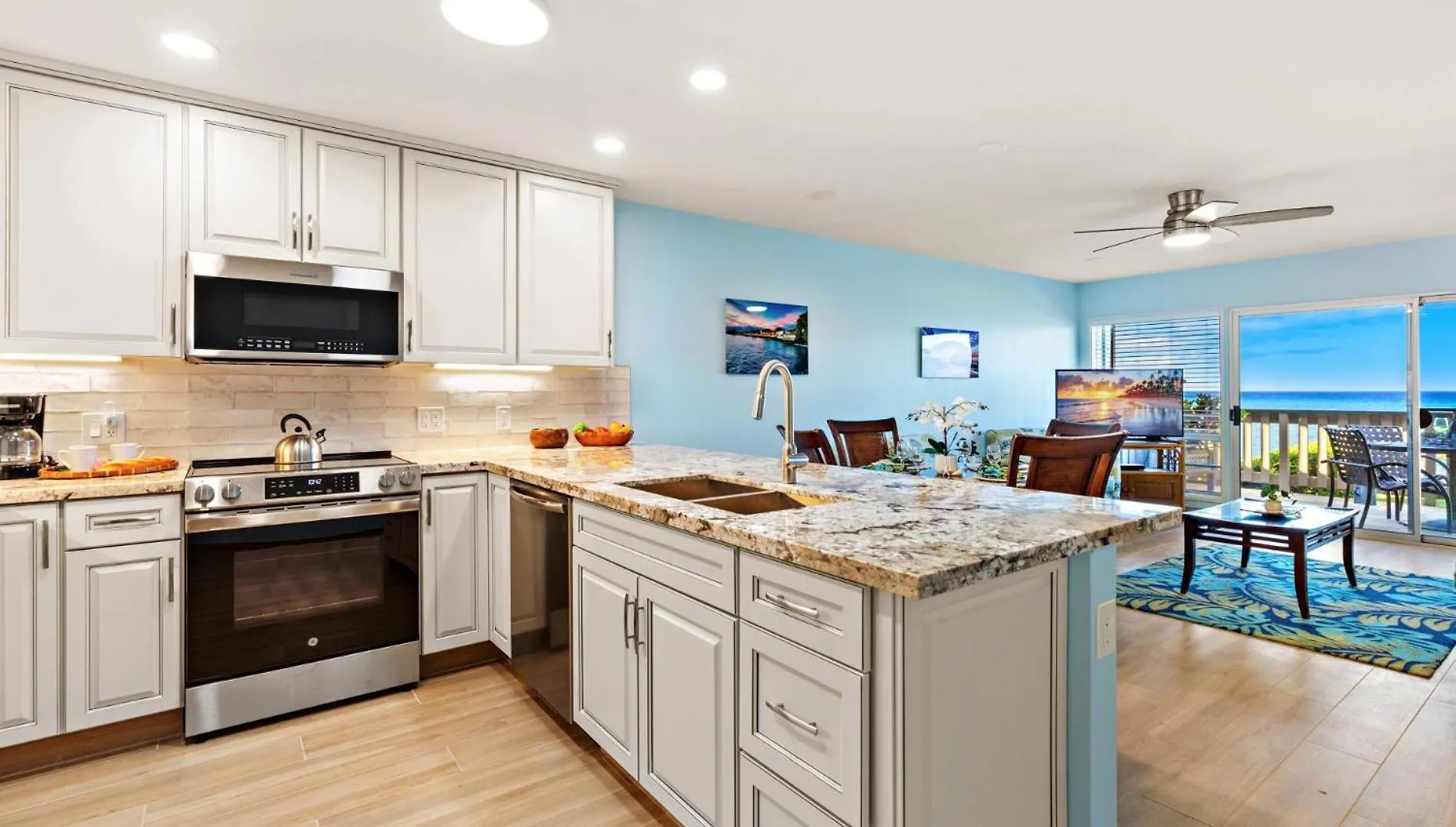 Holiday home Oceanfront & Sunsets! Ks A5- Sullivan Kahana