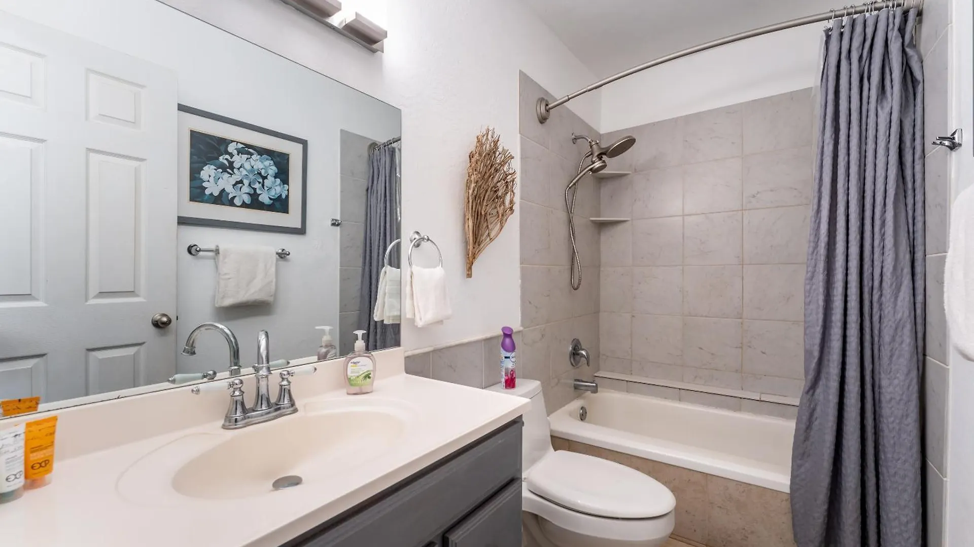 Beautiful Hideaway Across The Lsv02 Apartament Kihei