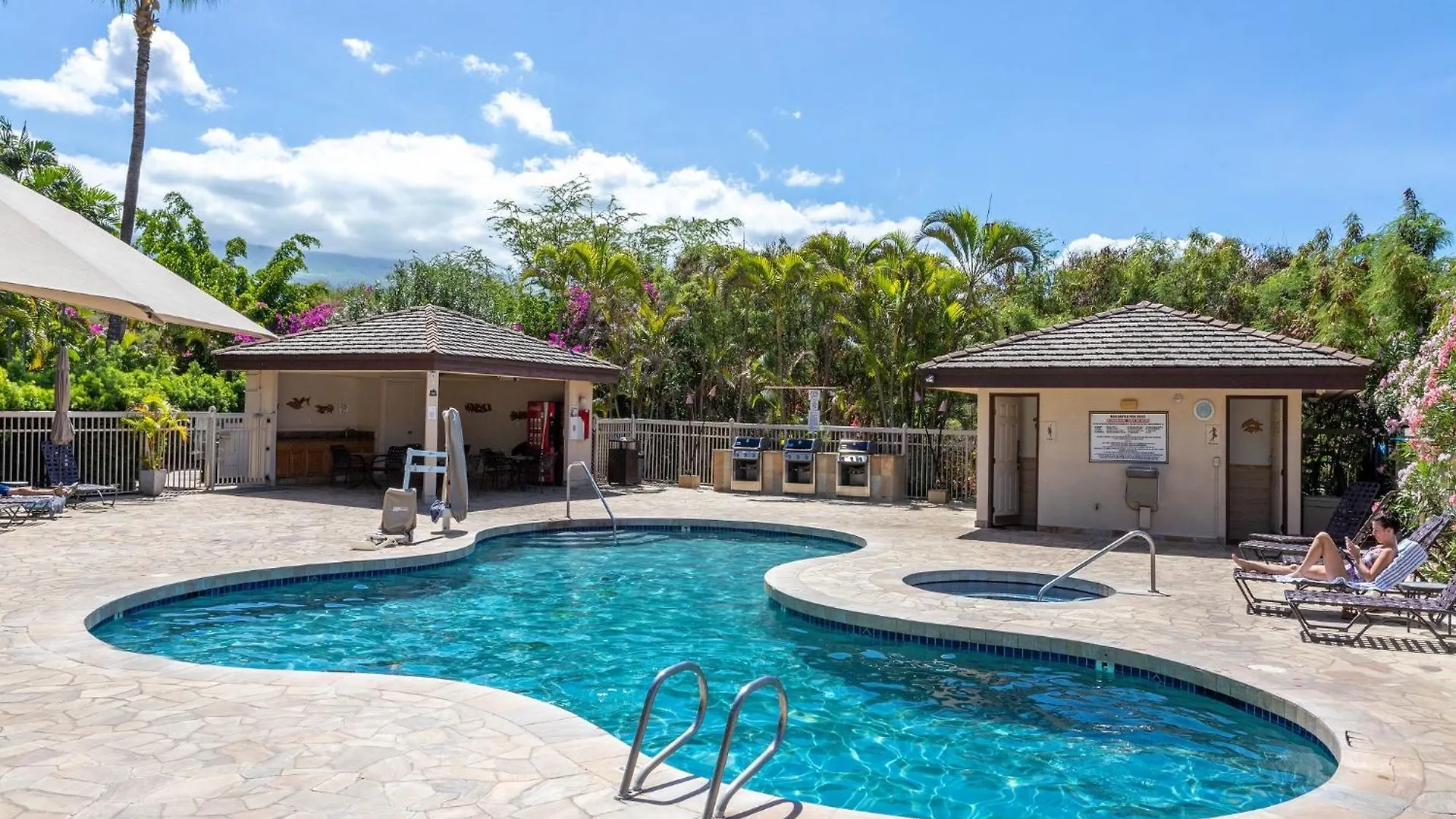 Maui Banyan H-210 Apartment *