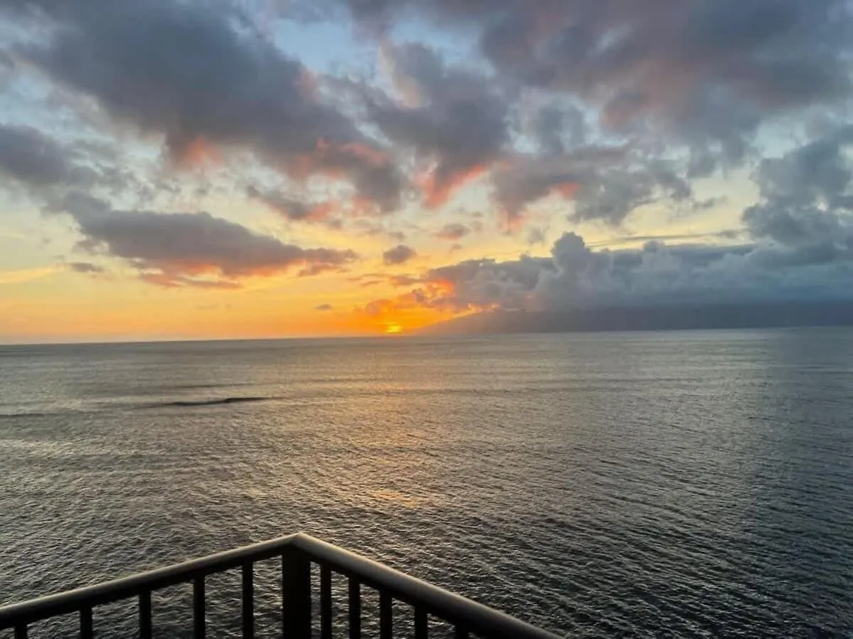 Unforgettable Oceanfront , Nature, Luxury & Tranquility * Kahana