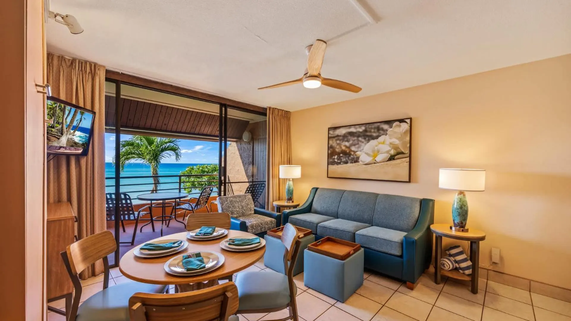 Kuleana Club #412 Oceanfront - 1 Bedroom & 1 Bathroom - Gated 2nd Fl Holiday home