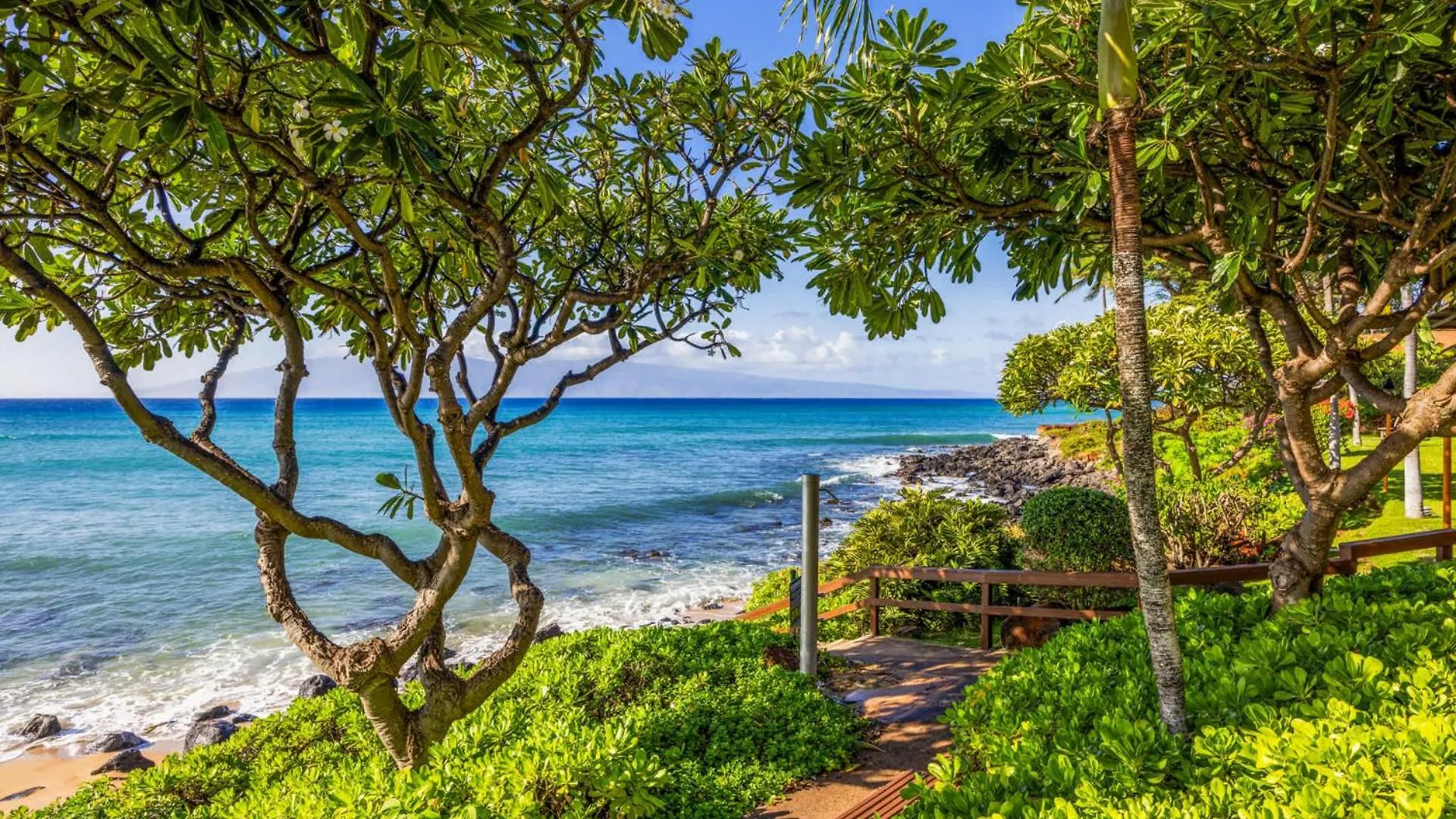 Kuleana Club #402 Oceanfront 1bedroom 1 Bathroom - Gated Holiday home *