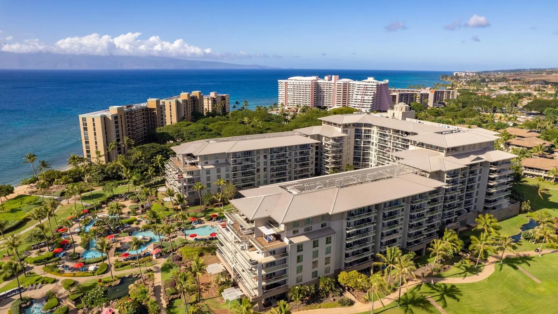 Oceanfront Views Above Dukes - Wrap Around Lanai - Outdoor Kitchen Honua Kai H351 Лахайна