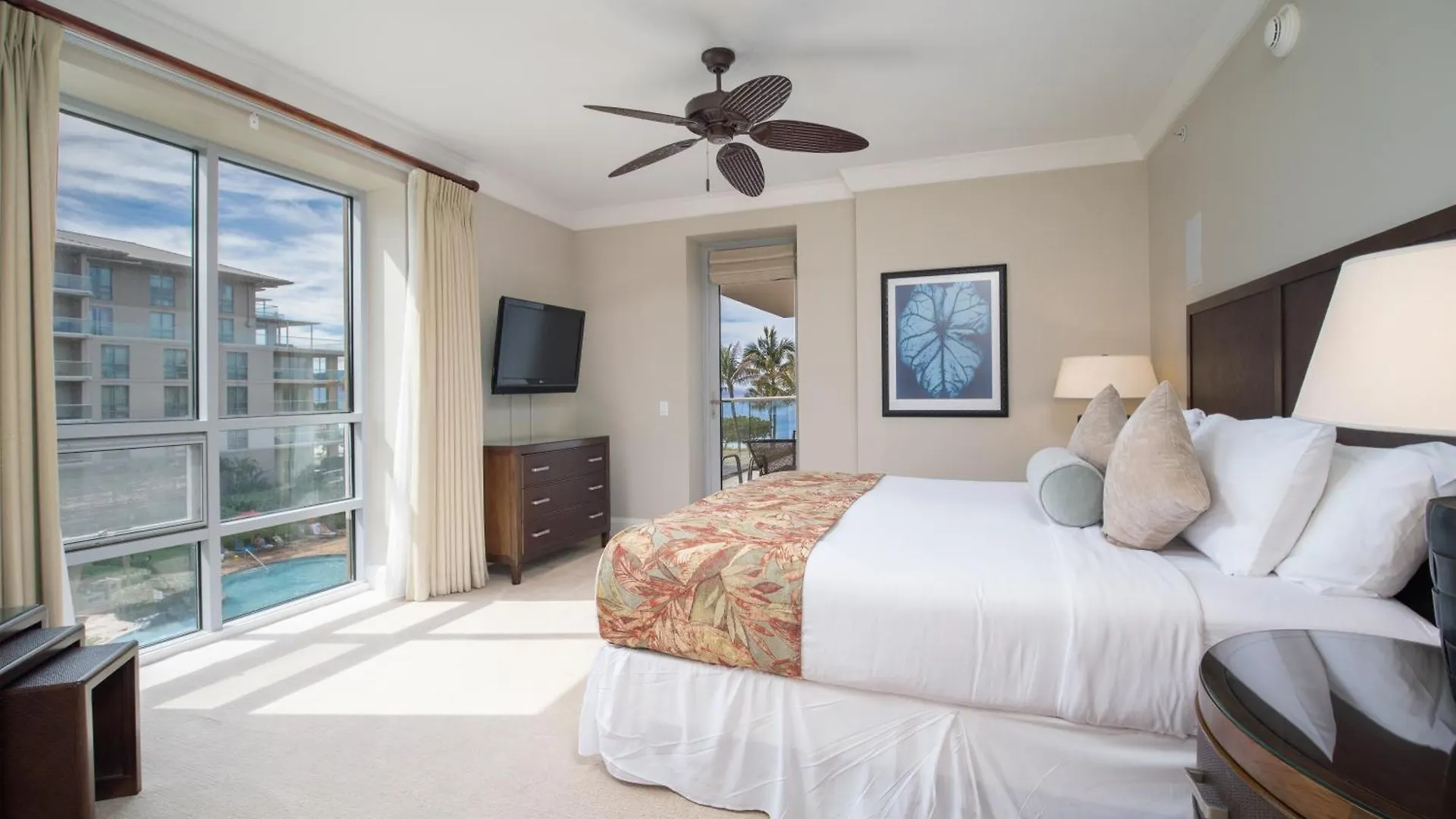 Oceanfront Views Above Dukes - Wrap Around Lanai - Outdoor Kitchen Honua Kai H351 *